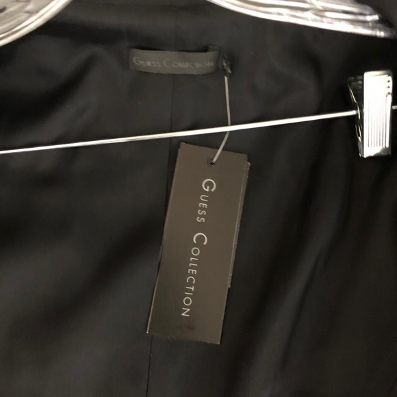 Guess jacket and short skirt - Picture 2 of 7